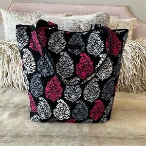 VERA BRADLEY Northern Lights Snap Medium Tote Black Gray Hot Pink Snap Shoulder